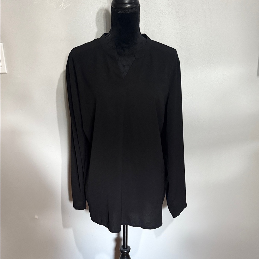 Chic Black Long Sleeve Blouse
